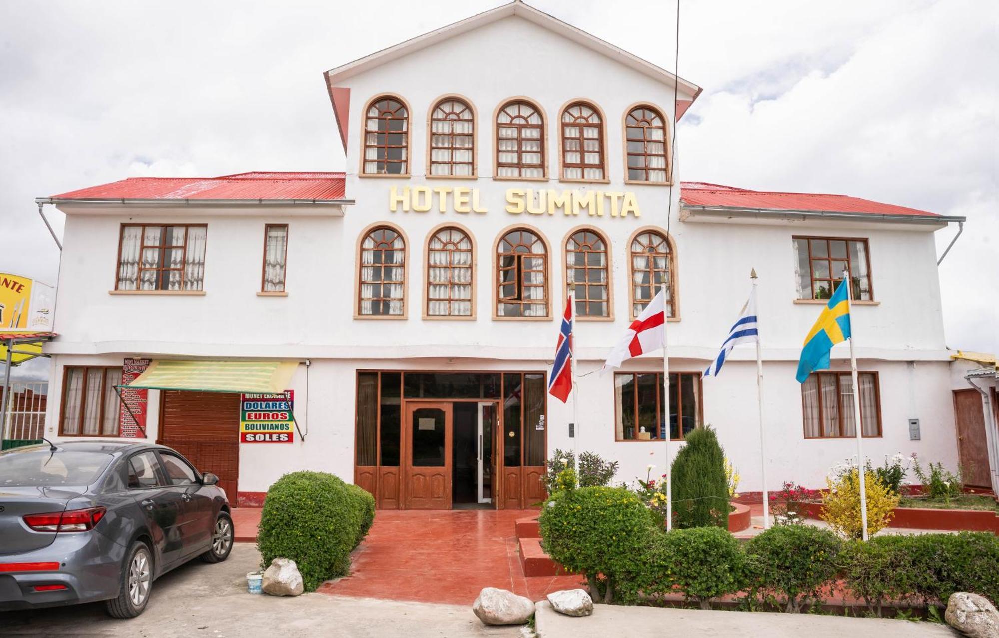Hotel Summita Yunguyo Kültér fotó