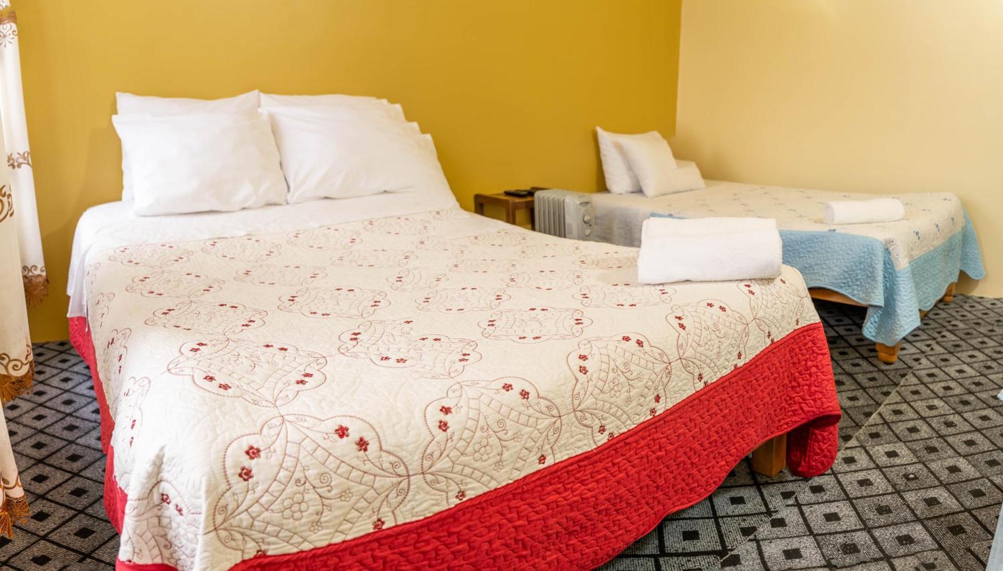 Hotel Summita Yunguyo Kültér fotó