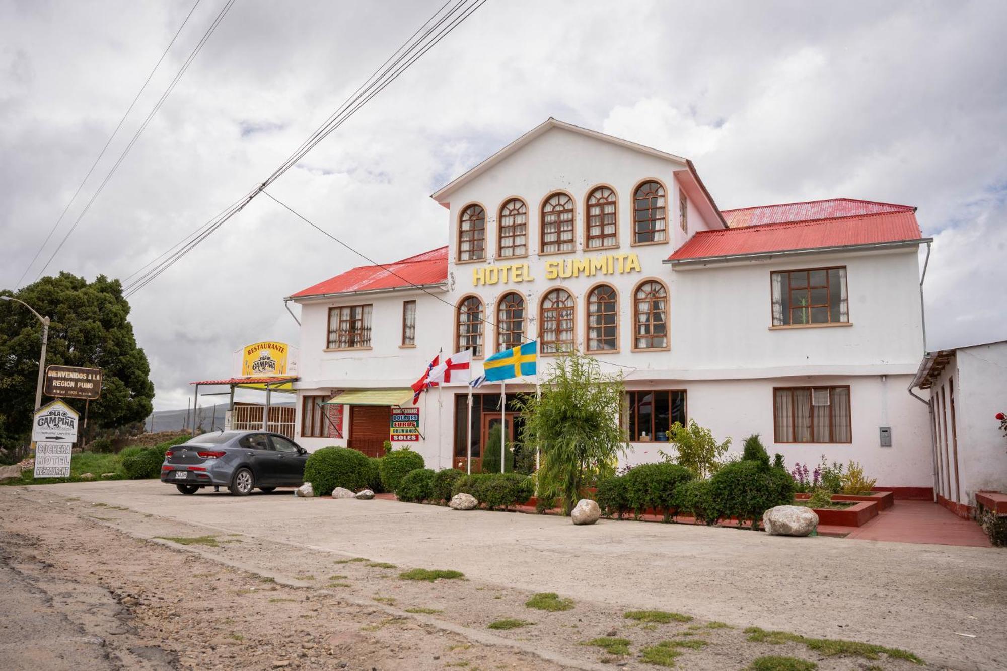 Hotel Summita Yunguyo Kültér fotó